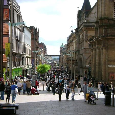City Centre Apartment W Parking & Hyperoptic Wifi Glasgow Bagian luar foto
