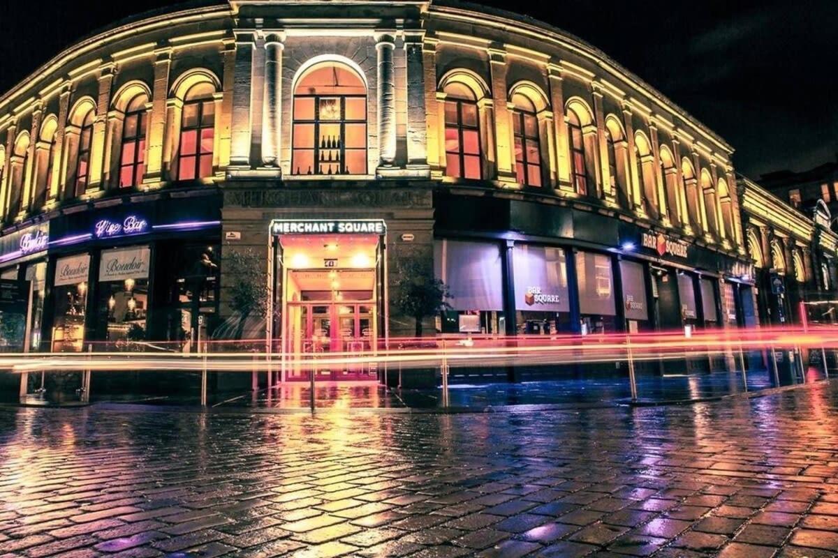 City Centre Apartment W Parking & Hyperoptic Wifi Glasgow Bagian luar foto