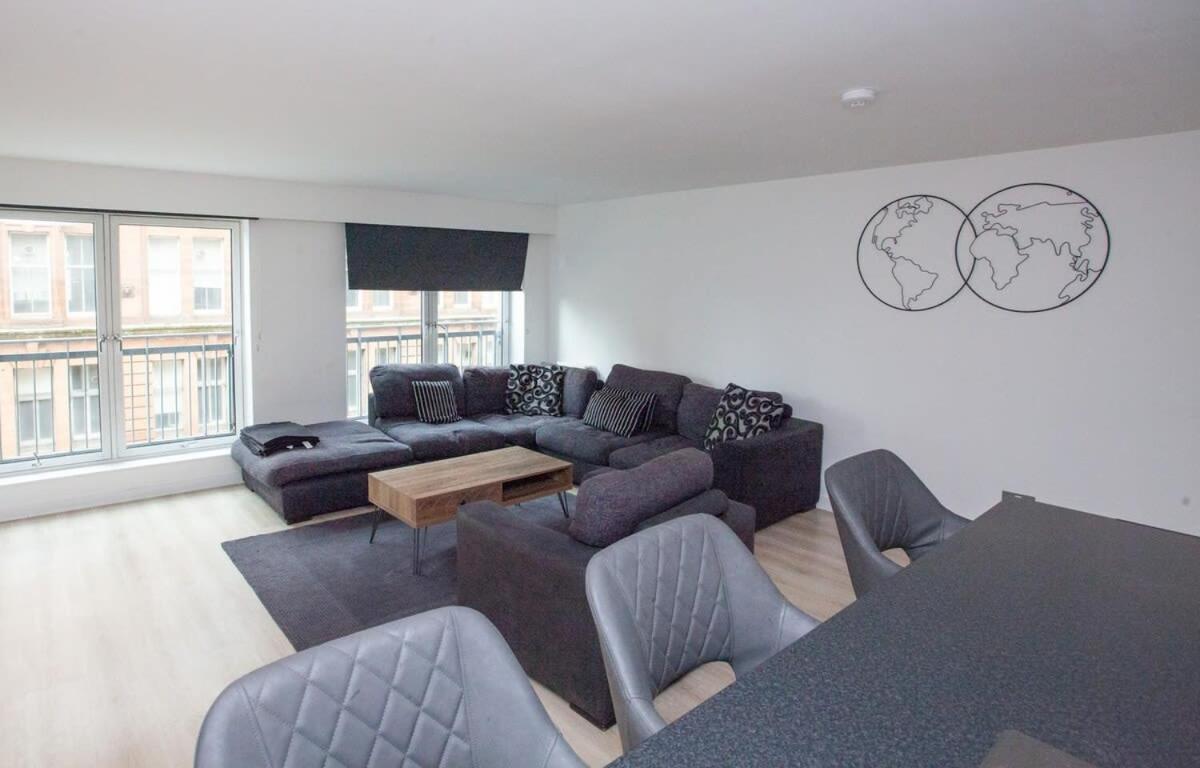 City Centre Apartment W Parking & Hyperoptic Wifi Glasgow Bagian luar foto